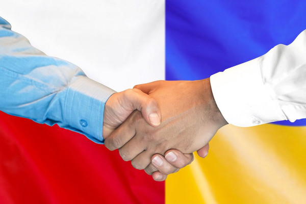 Польща надала фінансову підтримку Україні у розмірі 9 млрд доларів або 40 млрд злотих