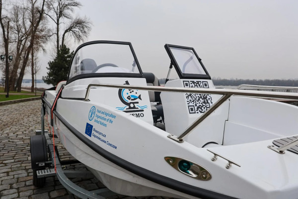 ЄС та ФАО зміцнюють науково-дослідний потенціал рибного господарства України