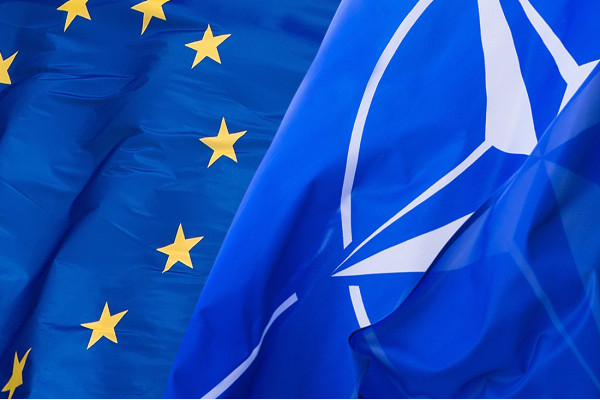 Українці підтримують європейську та євроатлантичну інтеграцію