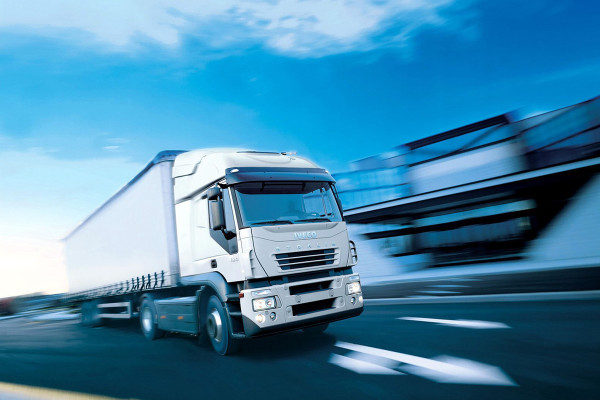 Україна та Польща значно збільшать кількість дозволів на вантажні автоперевезення