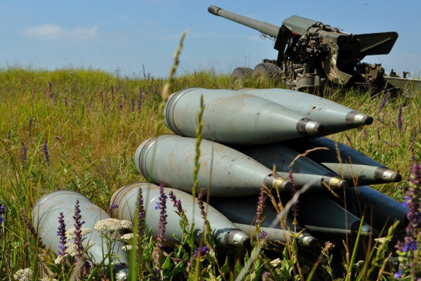 Чехія безоплатно надала Міністерству оборони України чотири тисячі артилерійських снарядів