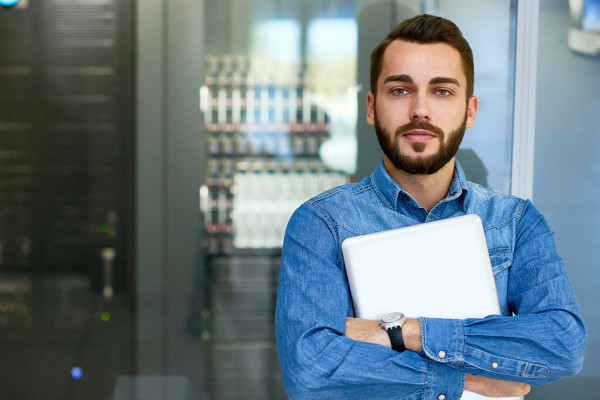 В Україні IT-фахівці зможуть викладати у школах під наглядом інших вчителів