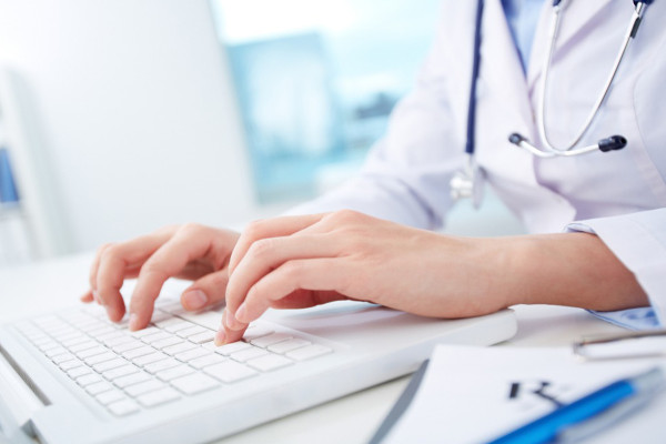 З 1 жовтня в Україні лікарняні видаватимуть виключно у електронному форматі 