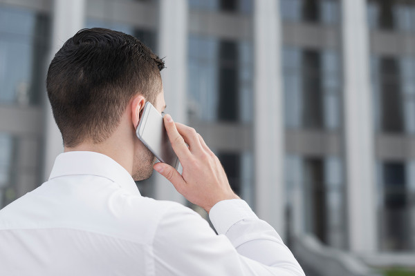 У ЄС продовжили термін дії безкоштовного роумінгу для українських біженців