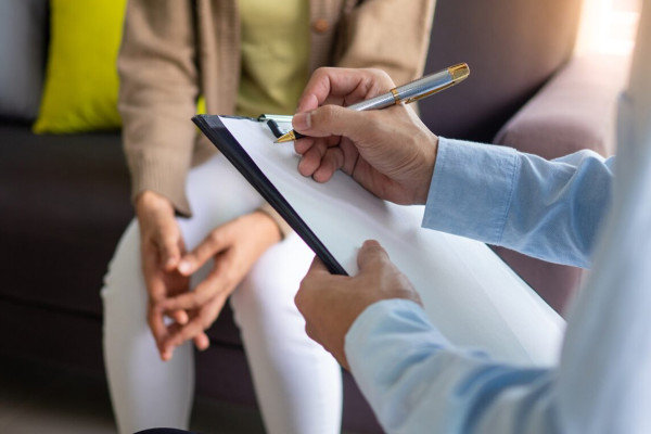 Центр допомоги врятованим опублікував буклет, завдяки якому ви можете перевірити свій психологічний стан