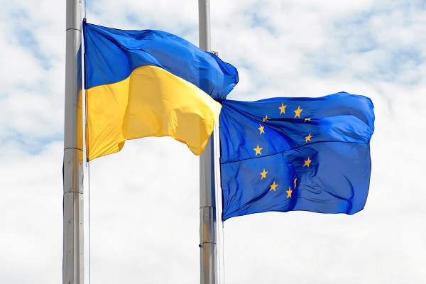 ЄС передає Україні €1,4 млрд із прибутків від заморожених активів рф