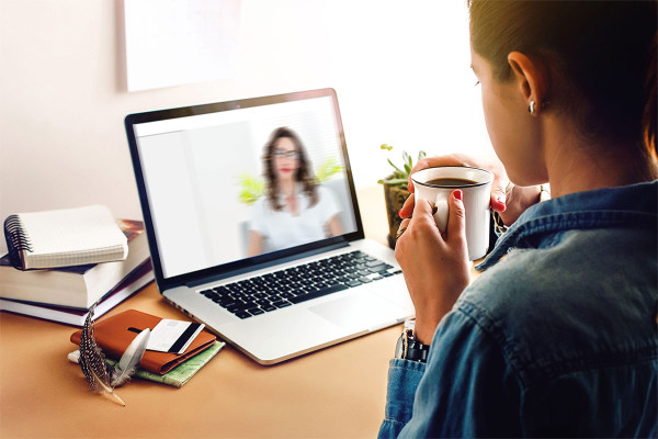 Постраждалі від насильства українці зможуть отримати психотерапевтичну підтримку на онлайн-платформі «Аврора»