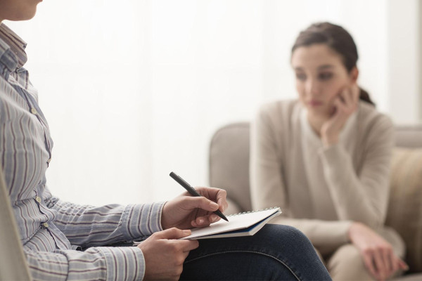 В Україні для постраждалих від насильства осіб запустили другу хвилю мобільних бригад соціально-психологічної допомоги