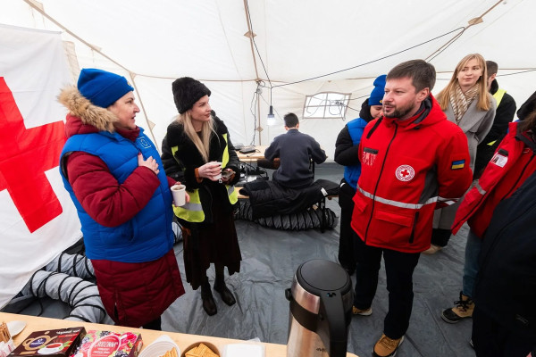 Група ЄІБ посилює енергетичну стійкість київських пунктів обігріву