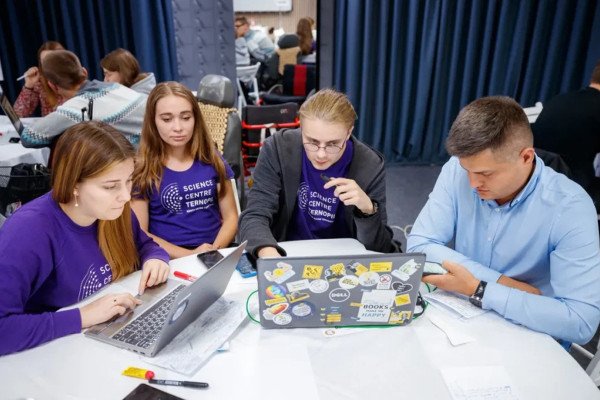 Програма EU4Youth допомогла тернопільському Центру Науки трансформуватися у фінансово стійке соціальне підприємство