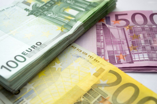 Україна отримала 4 млрд євро від ЄС: частина коштів піде на виробництво дронів